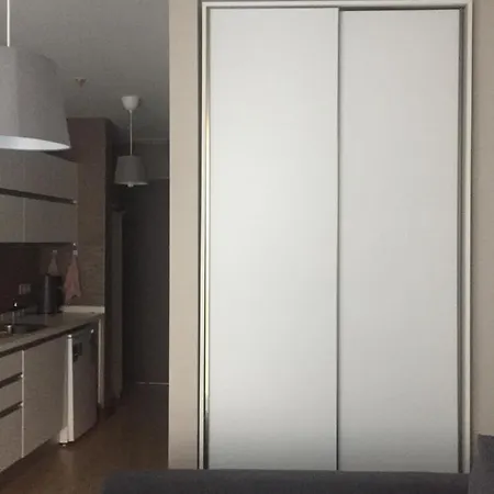 Sweet Apartment *